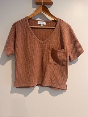 🌞 Sage + Stone Mauve Waffle Knit V-Neck Short Sleeve Cropped Top Small Pocket